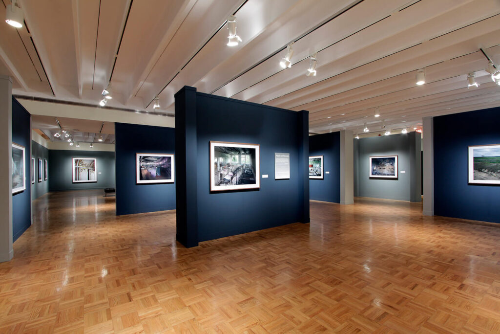 Robert Polidori: Chronophagia | Memorial Art Gallery